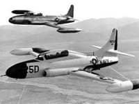 Lockheed T2V SeaStar - Image 3