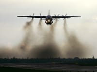 Antonov An-12 - Image 4