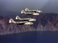 Grumman A-6 Intruder - Image 3