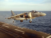 Harrier jump jet - Image 2