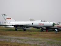 Shenyang J-8 - Image 8