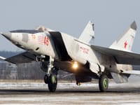Mikoyan-Gurevich MiG-25 - Image 13
