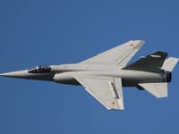 Dassault Mirage F1 - Image 7