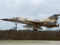 Dassault Mirage F1 - Image 4