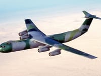 Lockheed C-141 Starlifter - Image 6