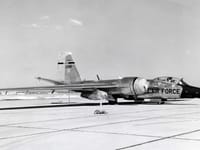 Martin/General Dynamics RB-57F Canberra - Image 2