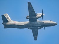 Antonov An-32 - Image 4