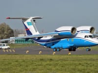 Antonov An-72 - Image 3