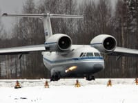 Antonov An-72 - Image 6