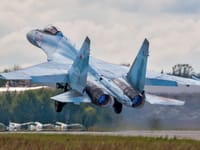 Sukhoi Su-35 - Image 10