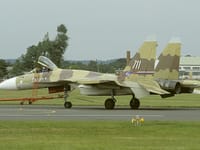 Sukhoi Su-35 - Image 13