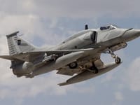 Lockheed Martin A-4AR Fightinghawk - Image 2