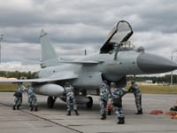 Chengdu J-10 - Image 2