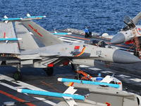 Shenyang J-15 - Image 2